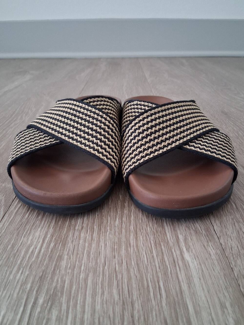 Rothy's The Weekend Slide Sandals In Toffee Stripe - Picture 7 of 14